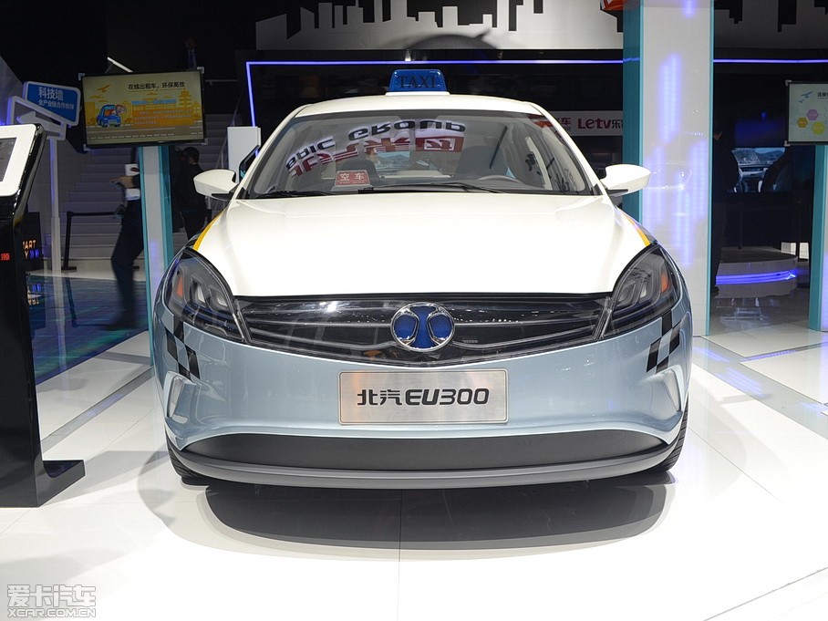 2015EUQ 늄(dng)܇