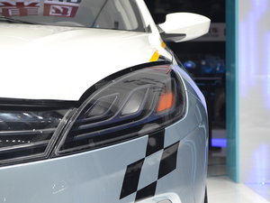 2015늄(dng)܇ Ϻ܇չ