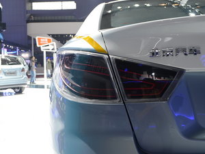 2015늄(dng)܇ Ϻ܇չ