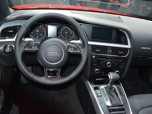 2016��?yu��n)W��A5 Cabriolet �Ϻ�܇չ