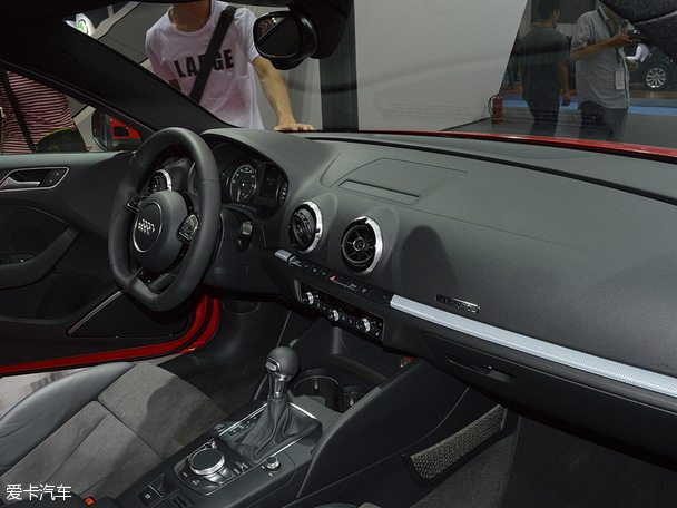 奧迪(進(jìn)口)2015款?yuàn)W迪A3 e-tron