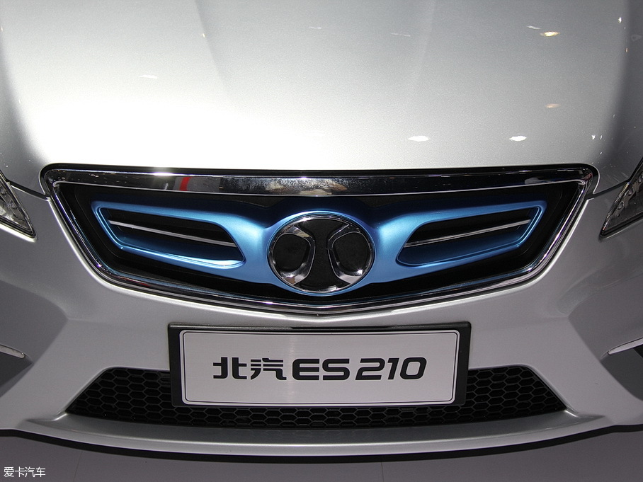 2015ES210 