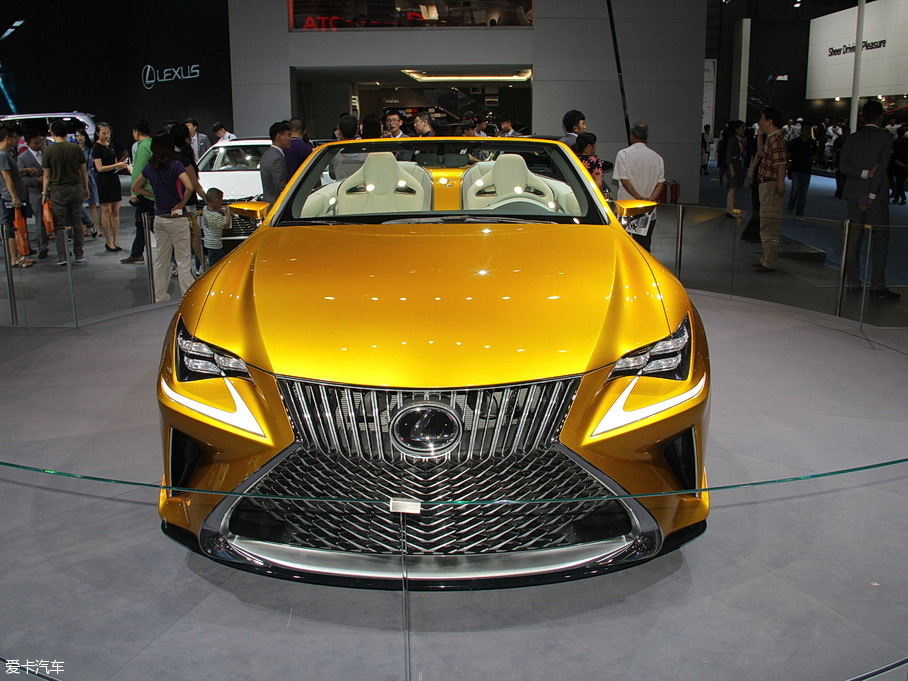 2015���׿��_˹LF-C2 