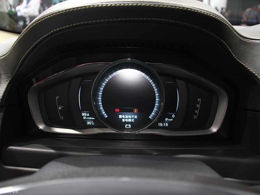 2015���֠���S80L 