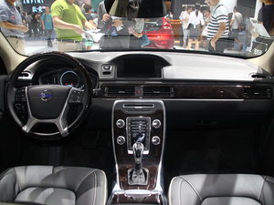 2015���֠���S80L �Ϻ�܇չ