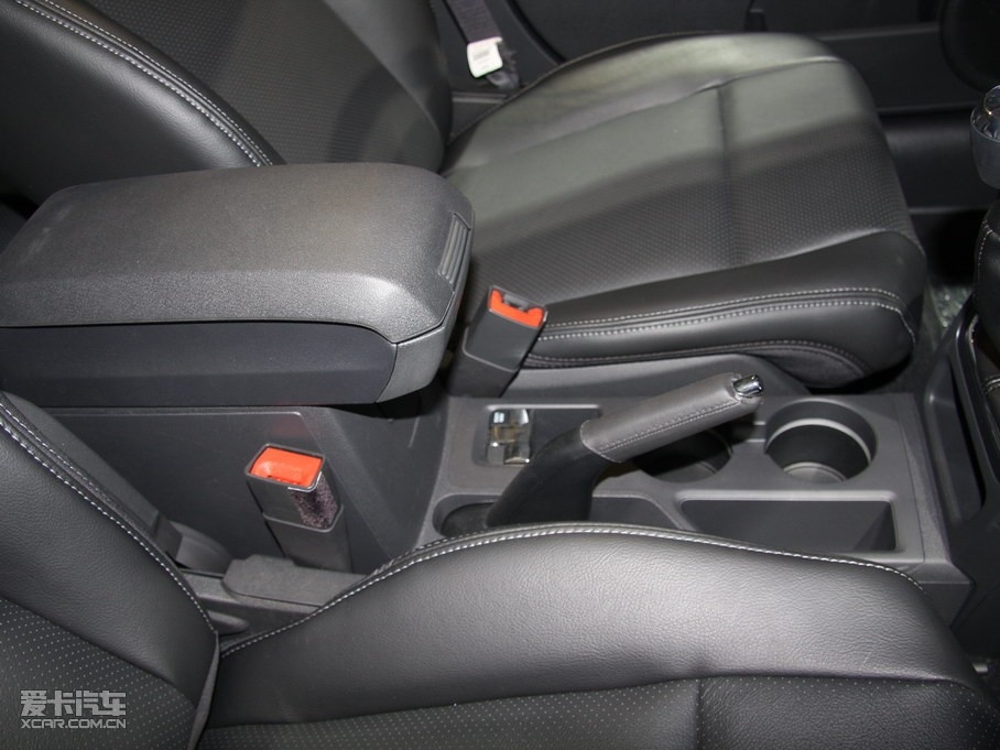 2010��ָ����(�M(j��n)��) 2.4L ������