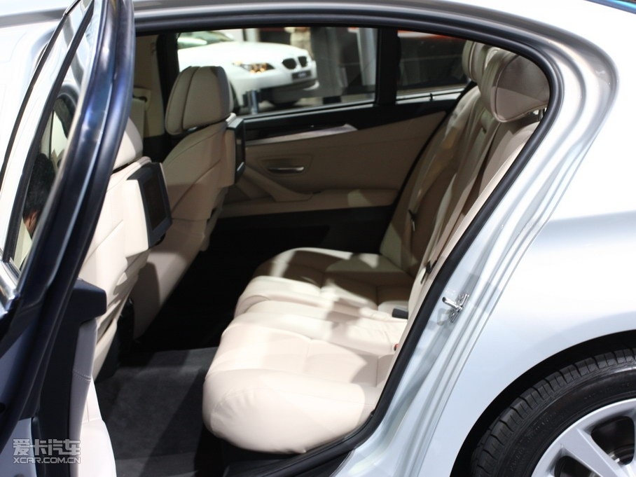 2011��R5ϵ 535Li ���A��