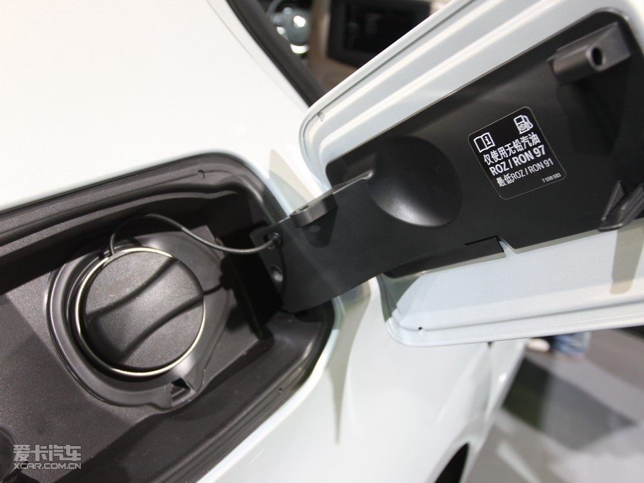 2011��R5ϵ 535Li ���A��