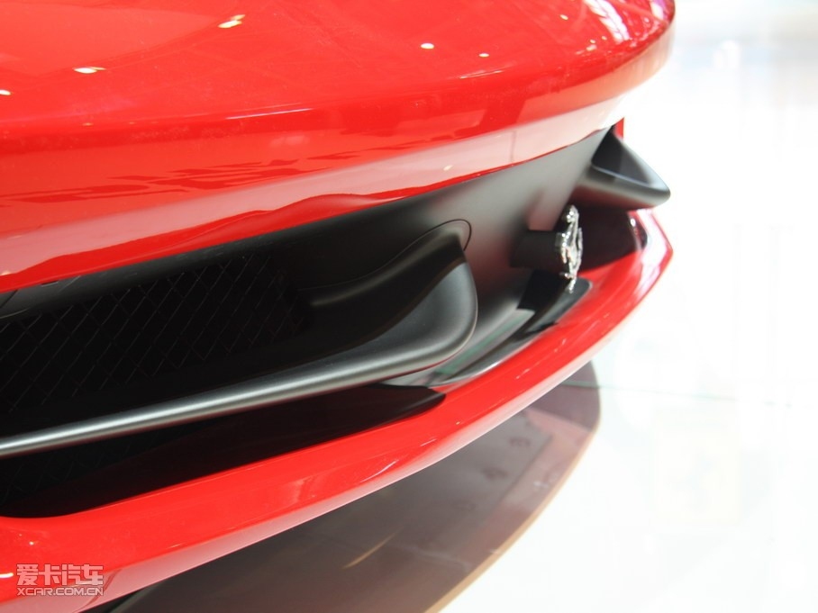 2010458 4.5L Italia