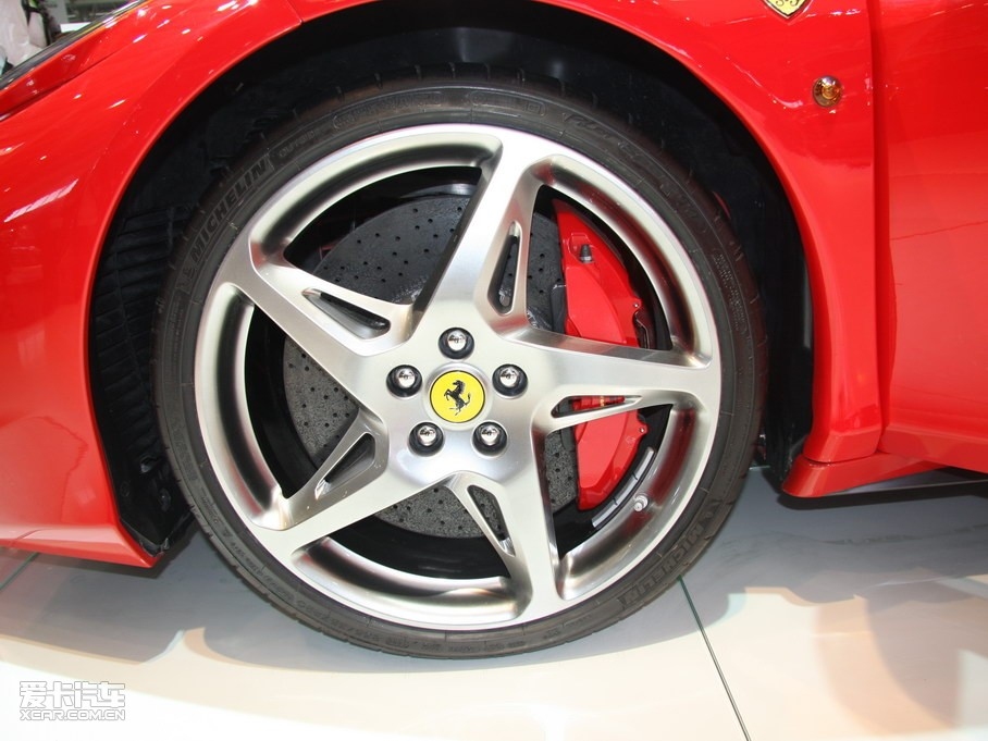 2010458 4.5L Italia