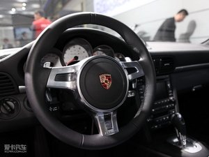 2010Turbo S v܇(ch)Ƅ(dng)