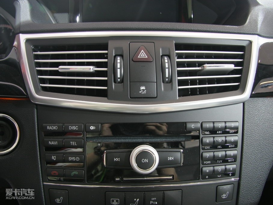 2010YE E 300L rа