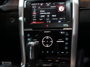 2010款3.5L 中控台