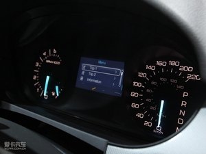 2010款3.5L 仪表