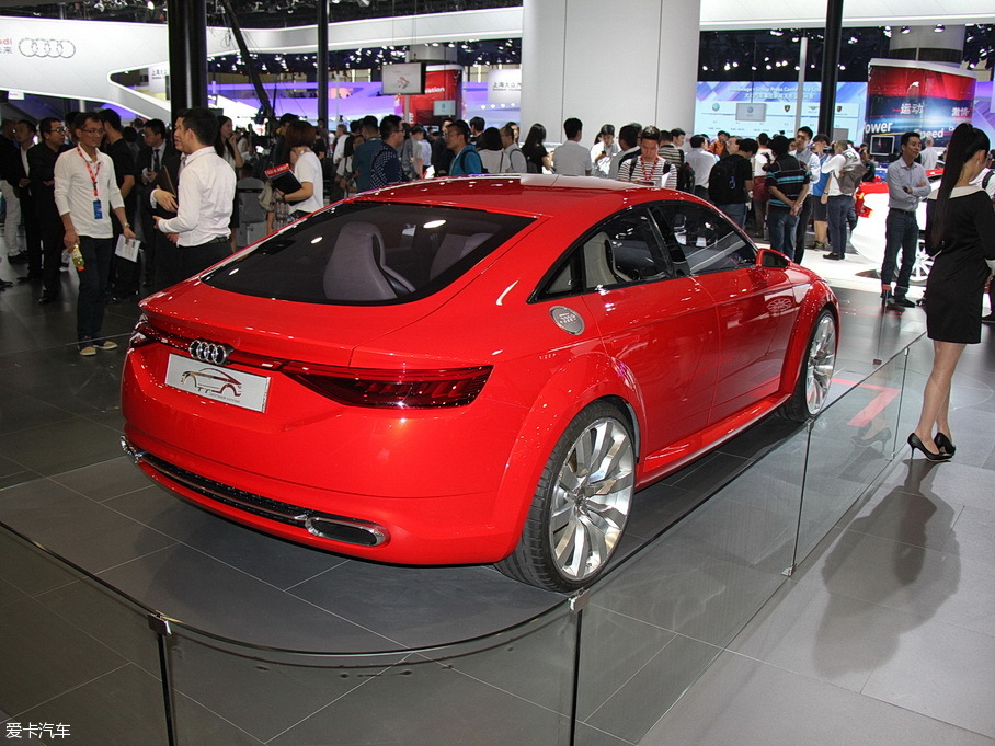 2016WTT Sportback 