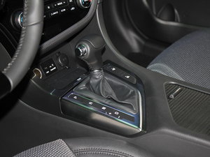 2016K5 Hybrid(M(jn)) Ϻ܇(ch)չ