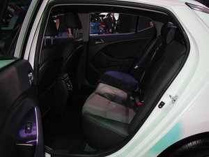 2016K5 Hybrid(M(jn)) Ϻ܇(ch)չ