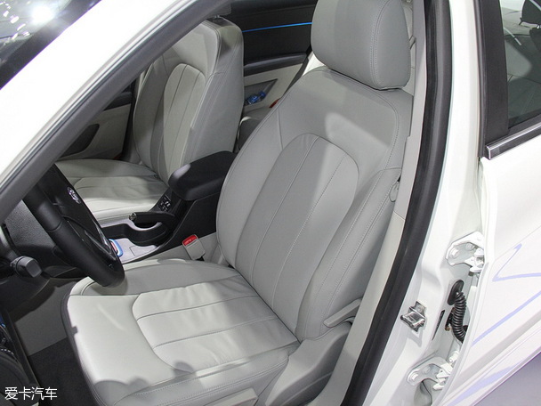 北汽新能源2016款北汽EU260