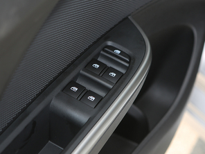 樂風RV2015廣州車展靜評