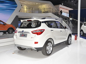 長安乘用車2015款長安CS35