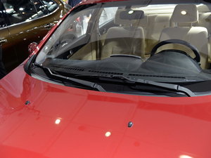 2013�����AH330 �Ϻ�܇չ