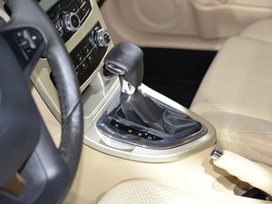 2013�����AH330 �Ϻ�܇չ