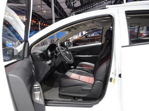 2015������X50 �Ϻ�܇չ