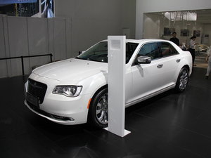 2016款克莱斯勒300C(进口) 上海车展