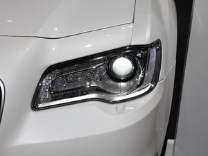2016款克莱斯勒300C(进口) 上海车展