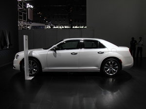 2016款克莱斯勒300C(进口) 上海车展