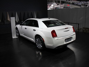 2016款克莱斯勒300C(进口) 上海车展