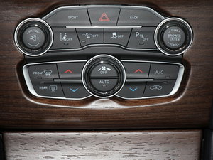 2016R˹300C(M) Ϻ܇չ