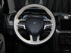 2016款克莱斯勒300C(进口) 上海车展