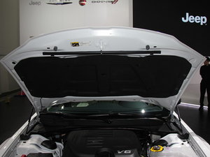 2016款克莱斯勒300C(进口) 上海车展