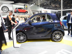 Ͳ˹ smart fortwo