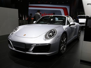 911