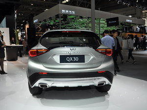 ӢQX30