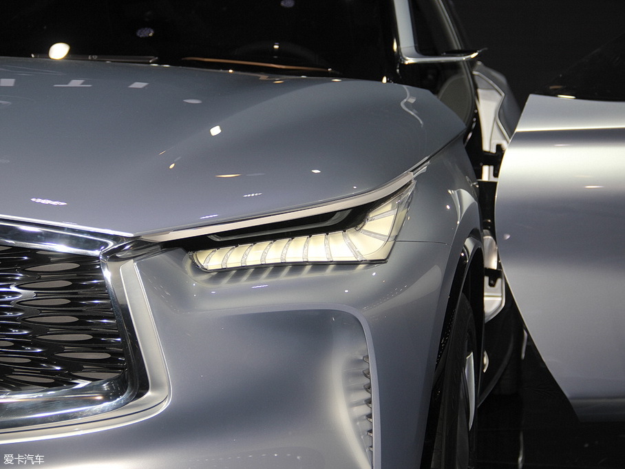 2016QX Sport Inspiration 