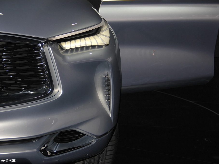 2016QX Sport Inspiration 