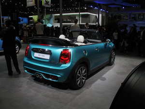 MINI CABRIO