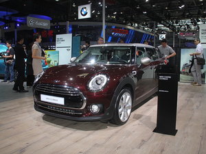 MINI CLUBMAN
