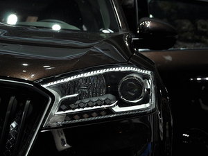 BX7