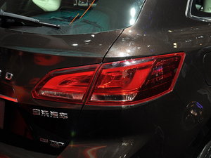 BX7