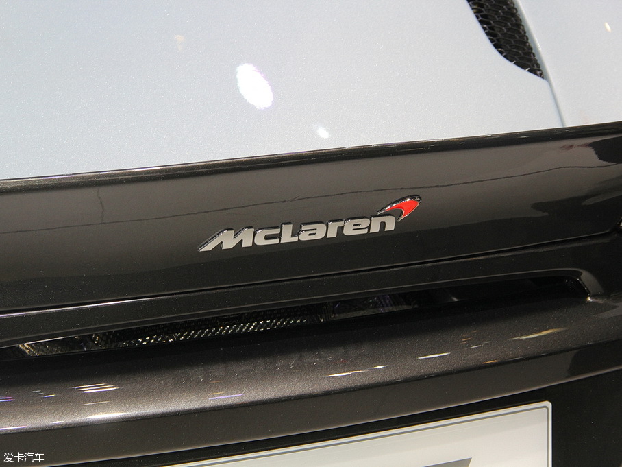 2016���~�P��570GT 