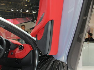 2016���~�P��570GT �Ϻ�܇չ