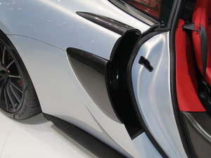 2016���~�P��570GT �Ϻ�܇չ