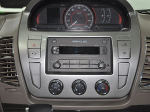 2016ͨMAXUS V80 Ϻ܇չ