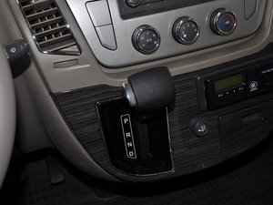 2016ͨMAXUS V80 Ϻ܇չ