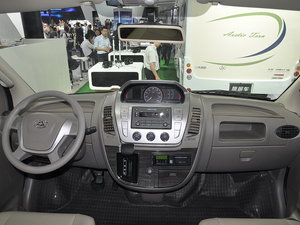 2016ͨMAXUS V80 Ϻ܇չ