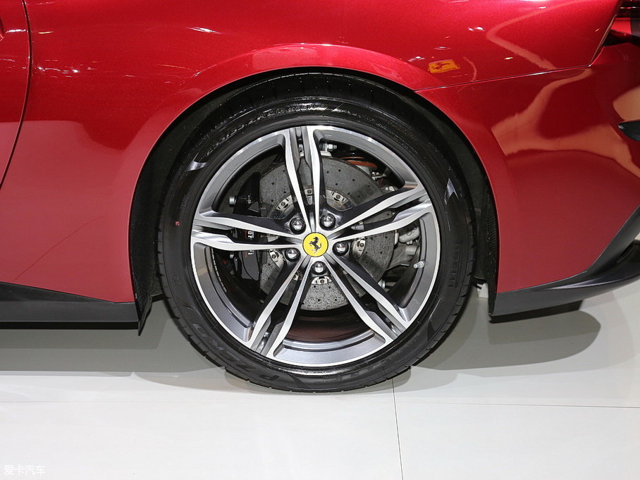 2016GTC4Lusso 
